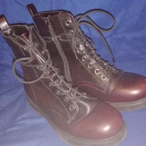 SO combat boots